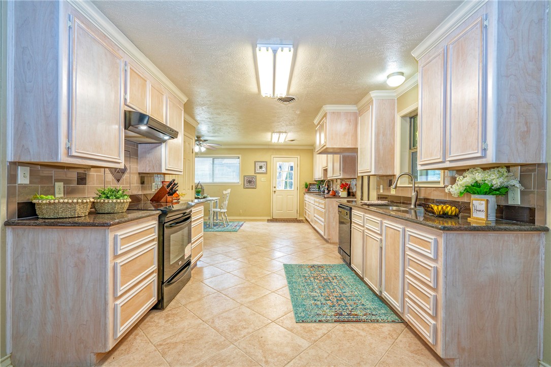5305 Northwest Trai Property Photo 11