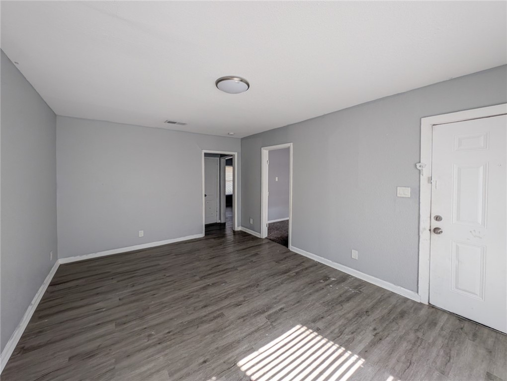 4709 Archer Dr Property Photo 3