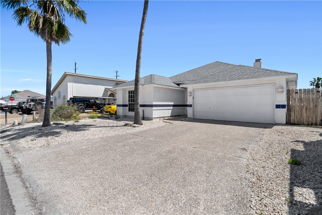 15306 Yardarm Ct Property Photo 2