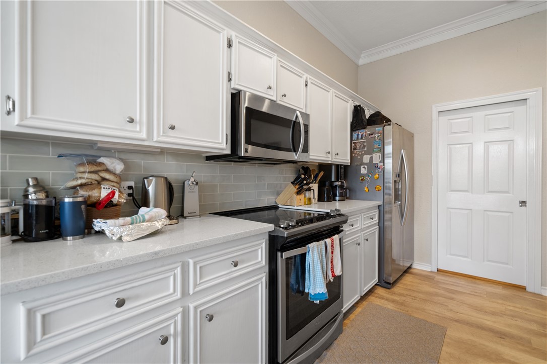 15306 Yardarm Ct Property Photo 10