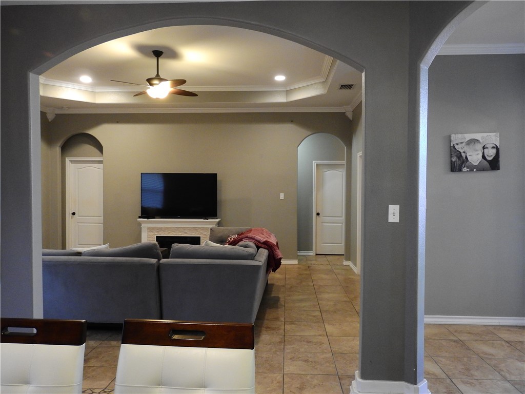 6829 Guinevere St Property Photo 21