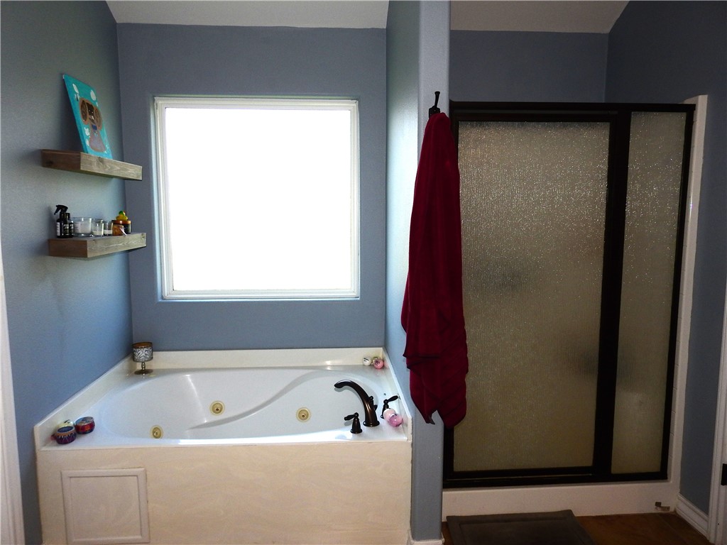 6829 Guinevere St Property Photo 27