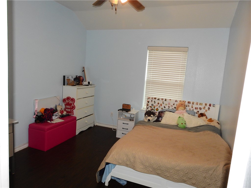6829 Guinevere St Property Photo 31
