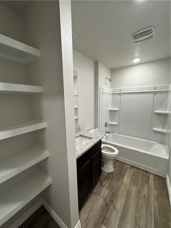 2610 Fitch Price Way Property Photo 5