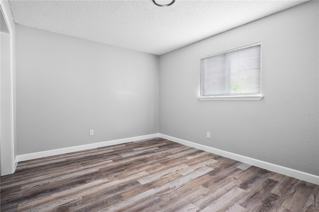 10518 Heizer Dr Property Photo 9