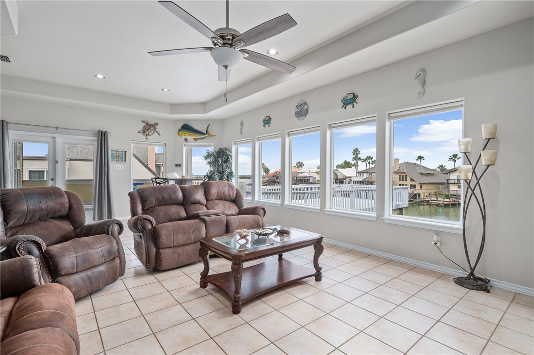 13750 Tajamar St Property Photo 12