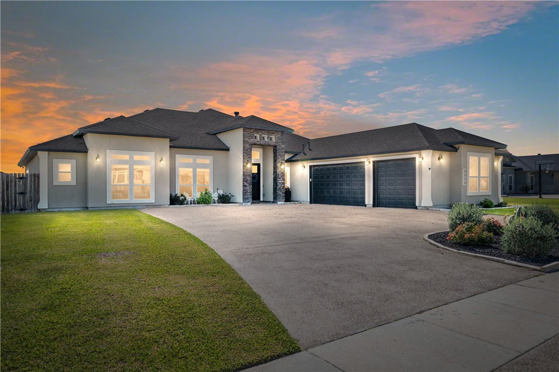 2558 Atlantic View Property Photo