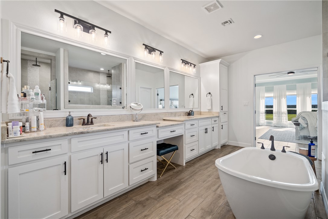 2558 Atlantic View Property Photo 16