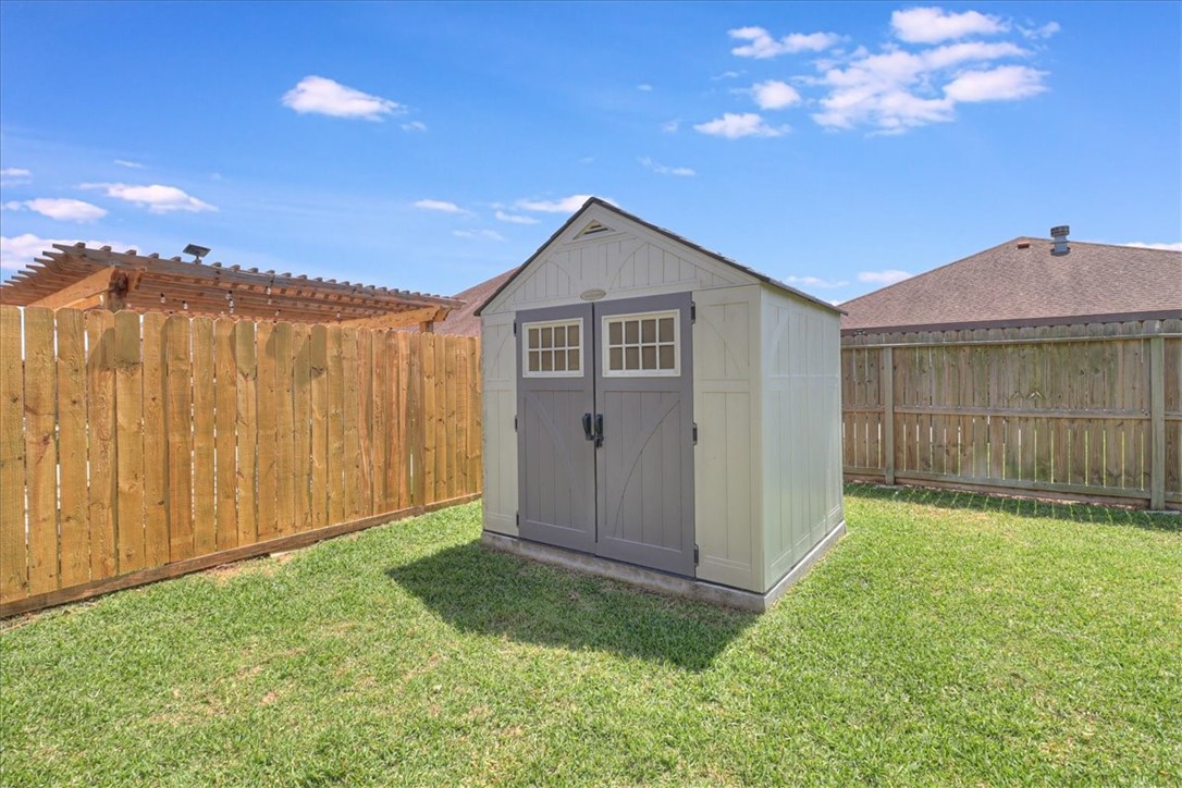 6009 Maximus Dr Property Photo 40