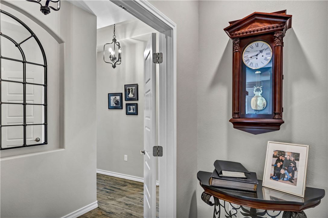 1350 Edwinstowe Ct Property Photo 12