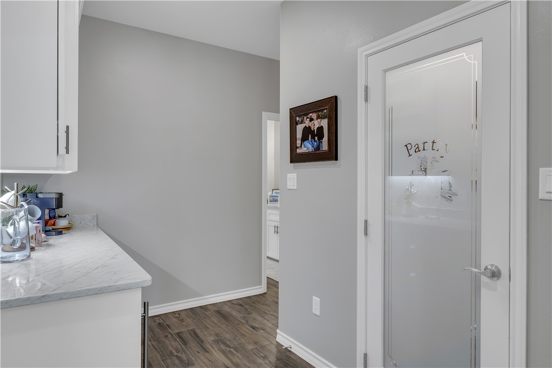 1350 Edwinstowe Ct Property Photo 26