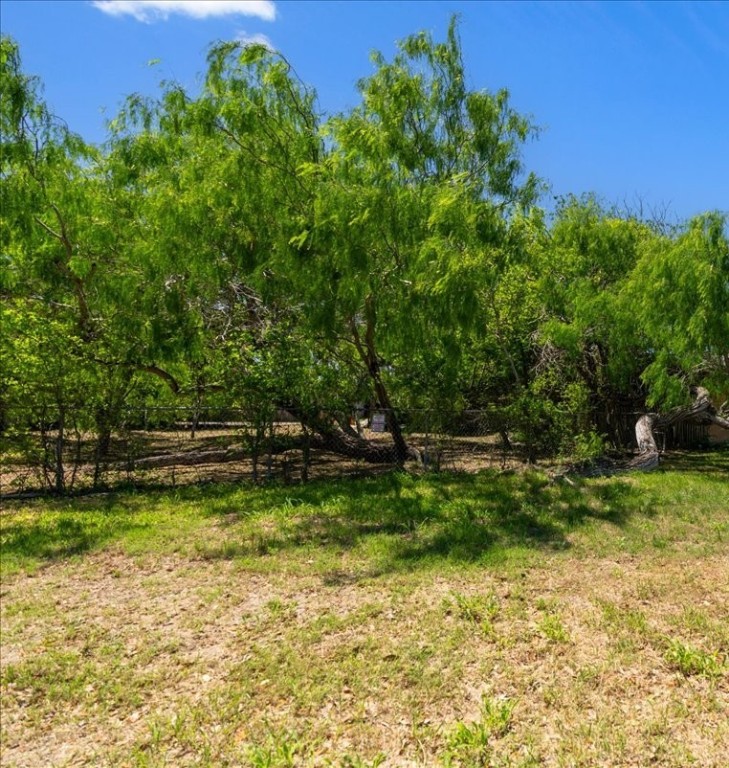 Xxxx Floyd Property Photo 1