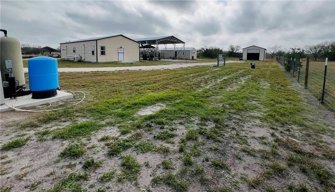 202 County Road 3061 Property Photo 4