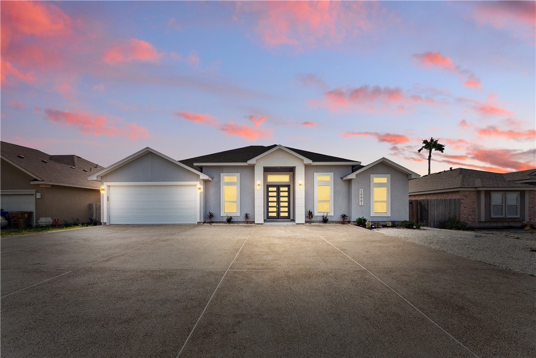 15621 Finistere St Property Photo 1
