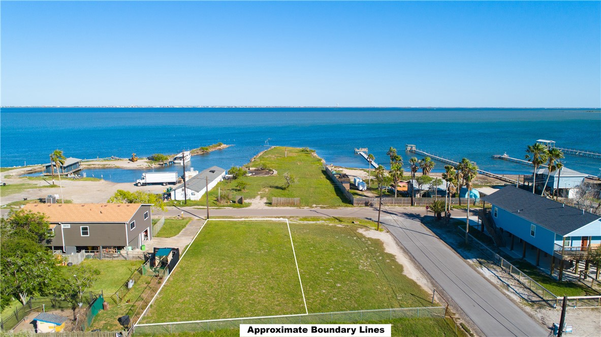 3642 Shore Dr Property Photo 1