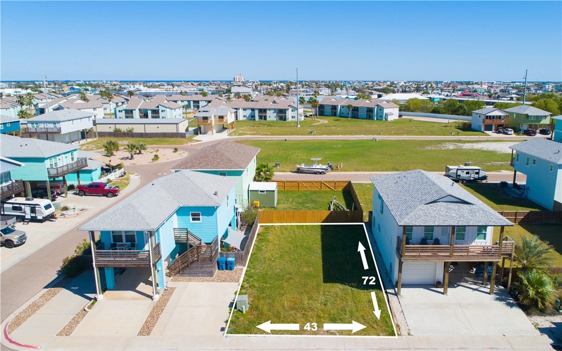 210 Port Lavaca St Property Photo 4
