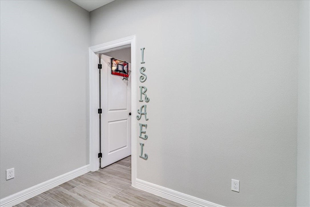 4102 Fold Lane Property Photo 34
