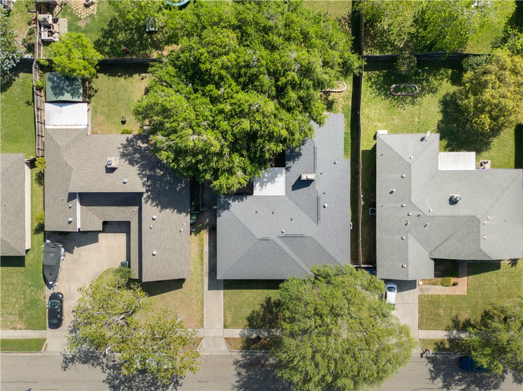 211 Seco Dr Property Photo 4