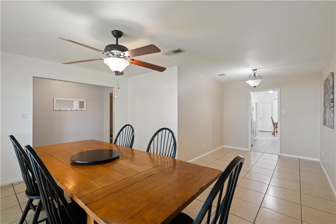 211 Seco Dr Property Photo 6