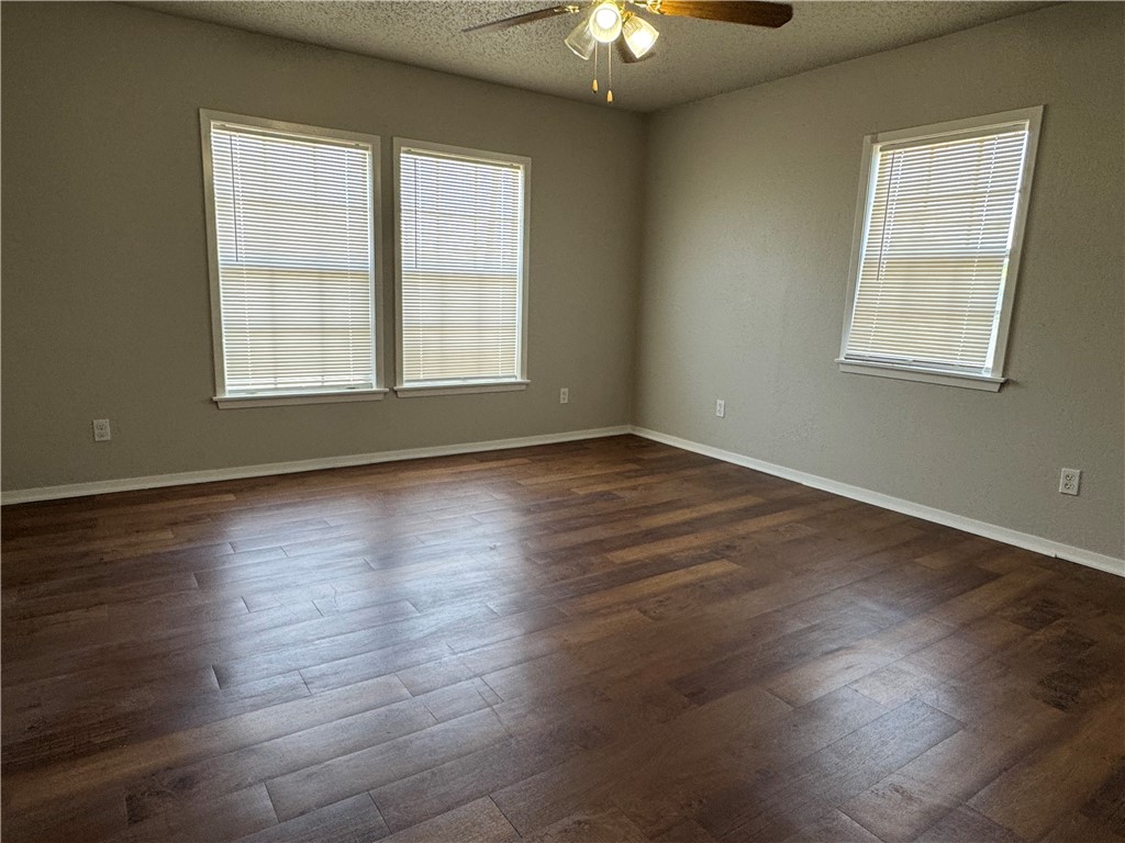 4109 Elvira Dr B Property Photo 5