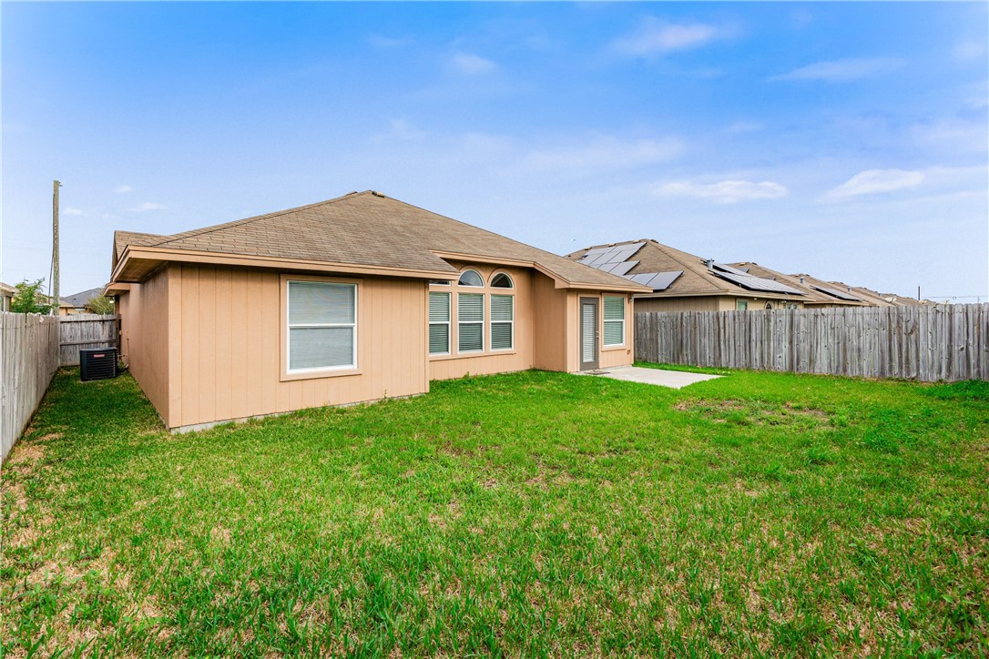 3838 Las Bahias Dr Property Photo 30