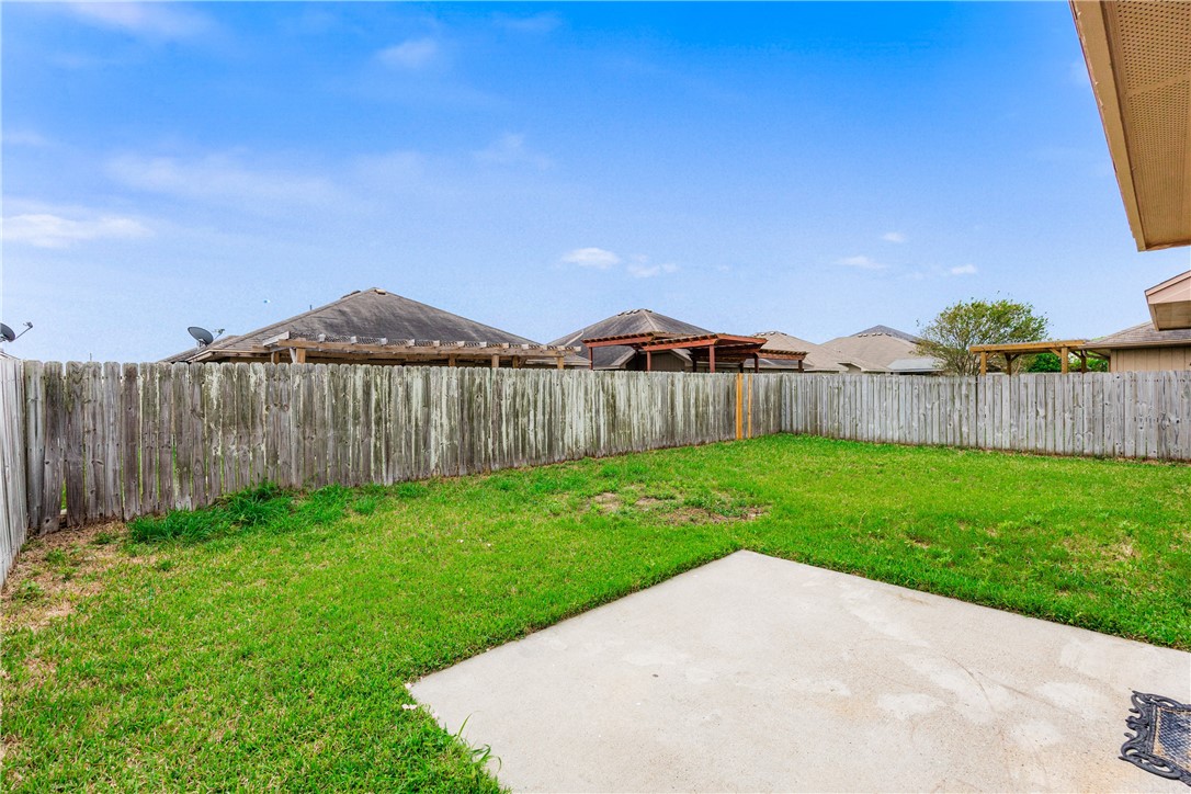 3838 Las Bahias Dr Property Photo 32