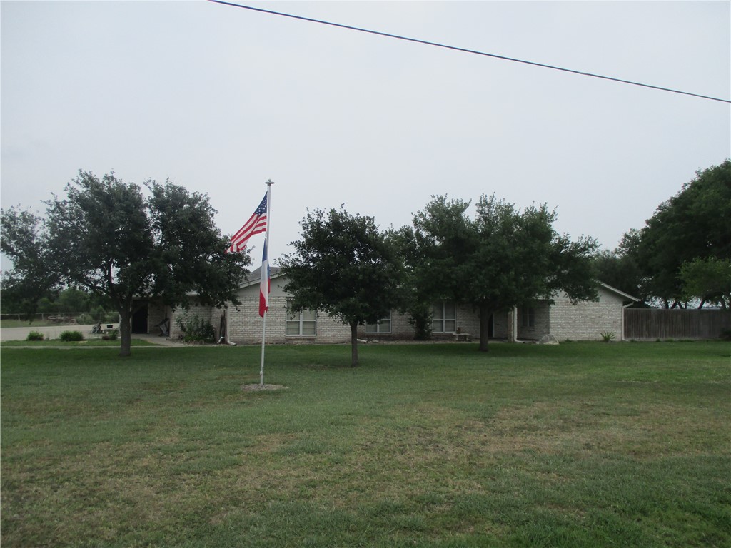 3838 Floerke Road Property Photo 2