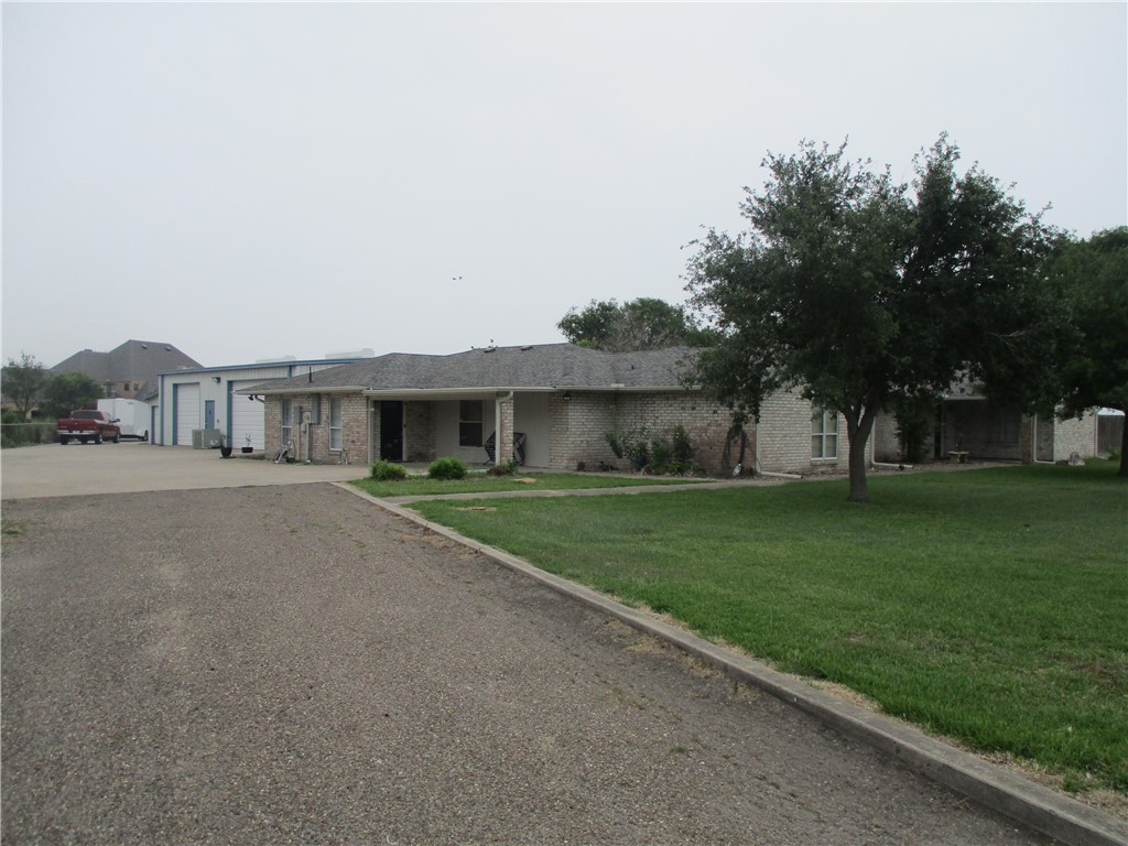 3838 Floerke Road Property Photo 5