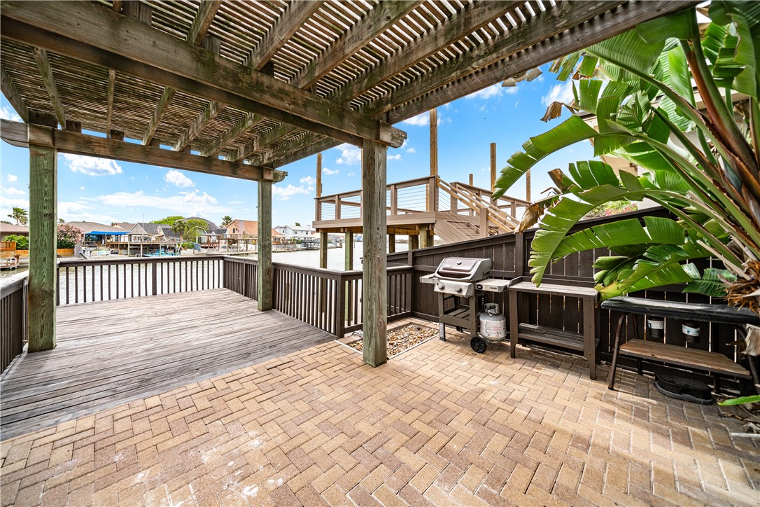 13825 Captains Row Property Photo 30