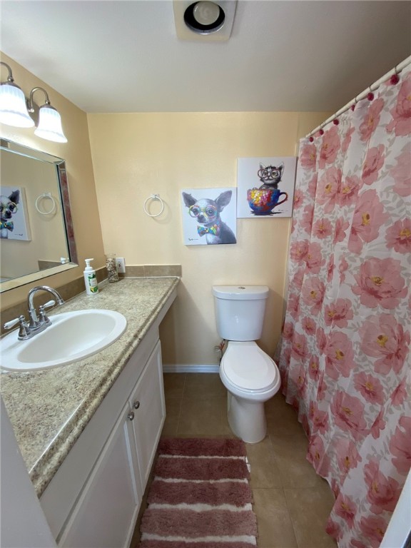 14401 Commodores Dr 109 Property Photo 13