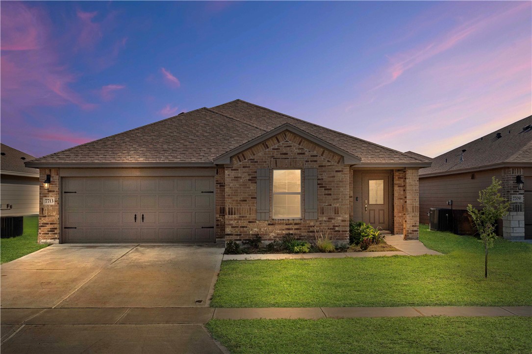 7713 Lariat Toss Dr Property Photo 1