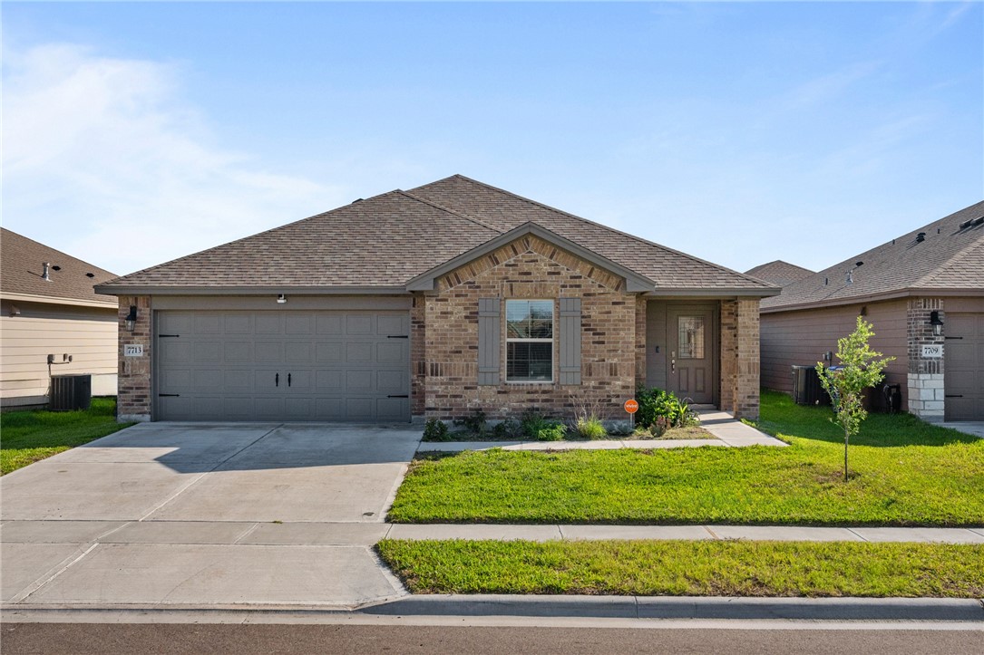 7713 Lariat Toss Dr Property Photo 2