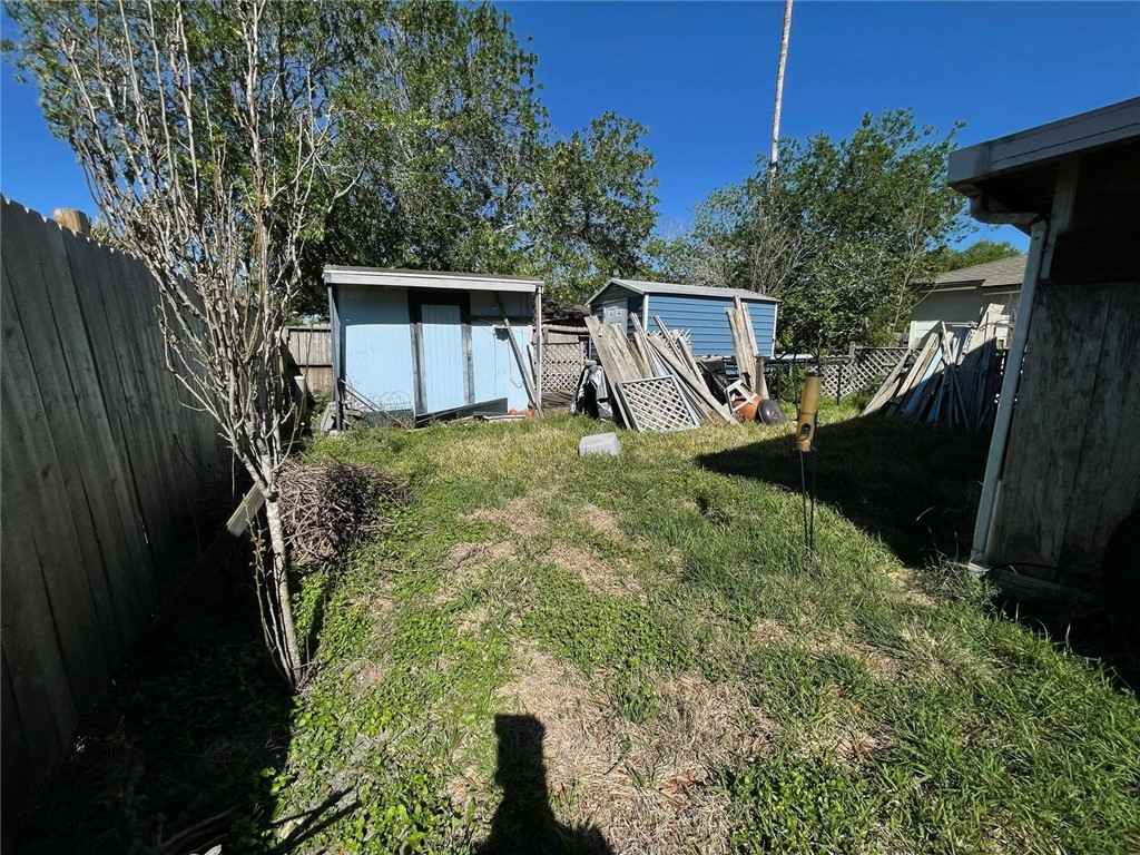 2713 Camargo Dr Property Photo 5