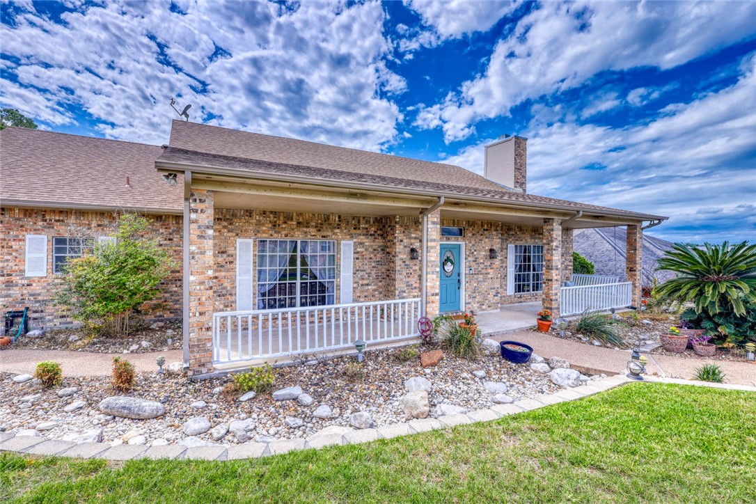 4409 Sue Circ Property Photo 2