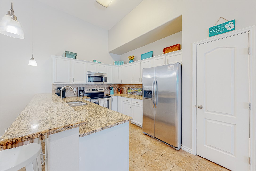 699 Morgan Cr 104 Property Photo 6