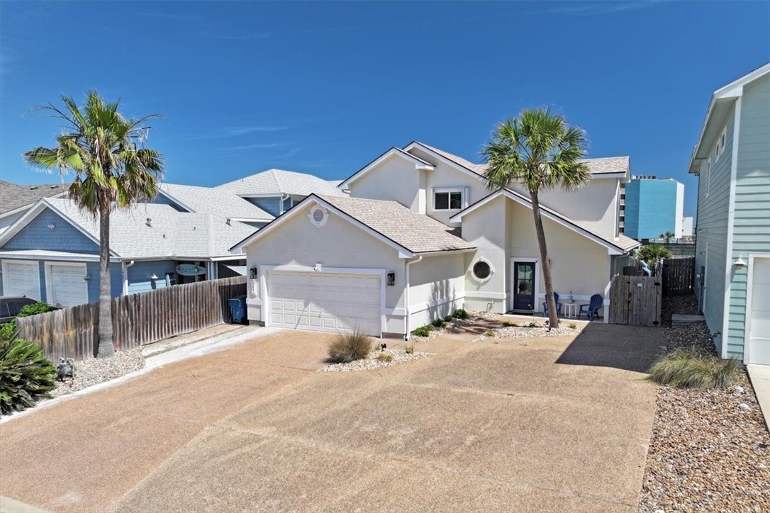 1727 Palisades Dr Property Photo 3