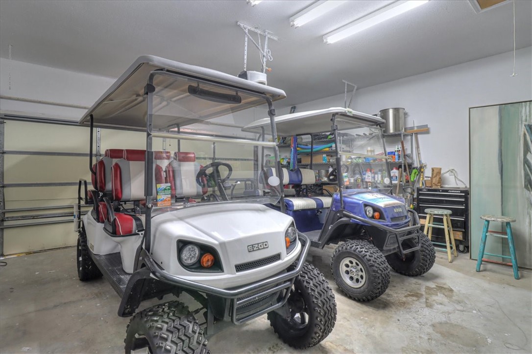 1727 Palisades Dr Property Photo 32