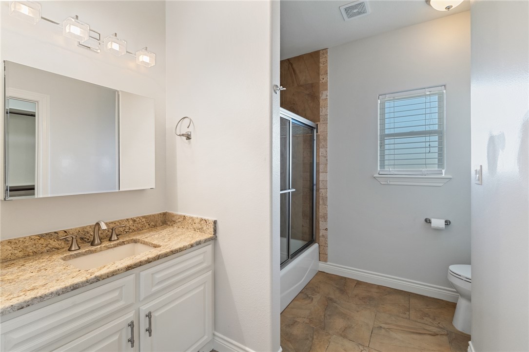 6125 Strasbourg Dr Property Photo 23