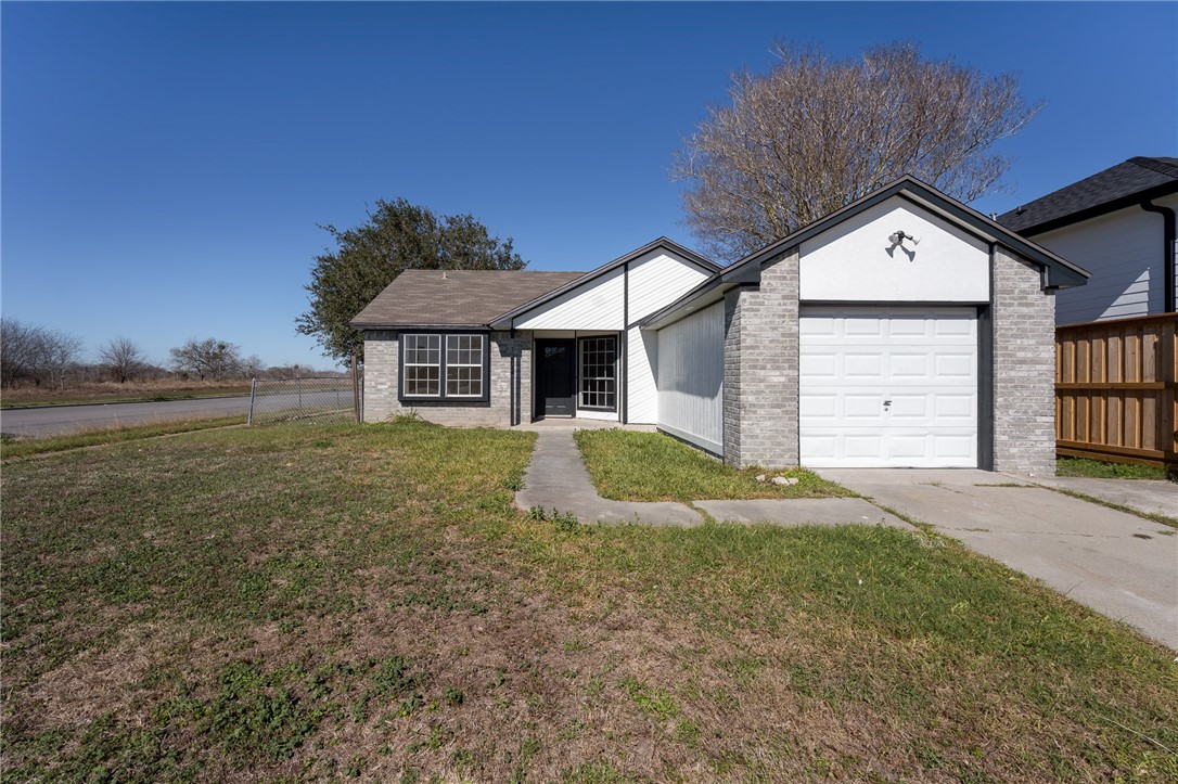 1202 Calle San Marcos Property Photo 2