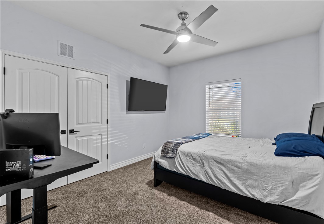 6714 Stuyvesant Ct Property Photo 27
