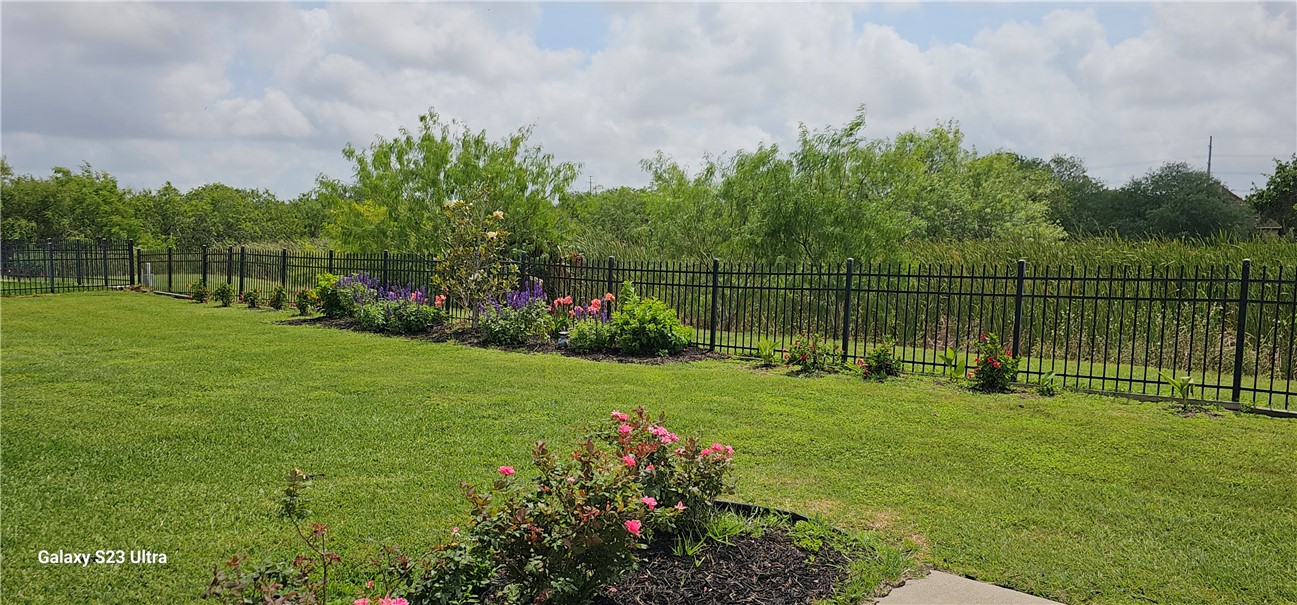 6326 Grandvilliers Dr Property Photo 34
