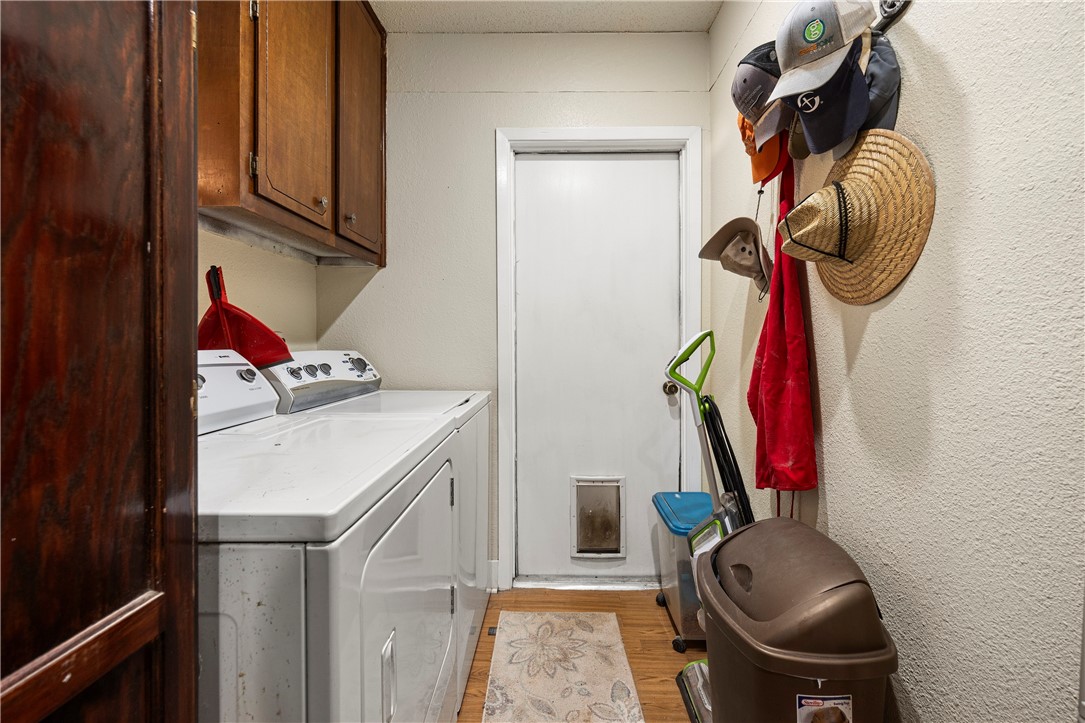 2210 Live Oak Dr Property Photo 10