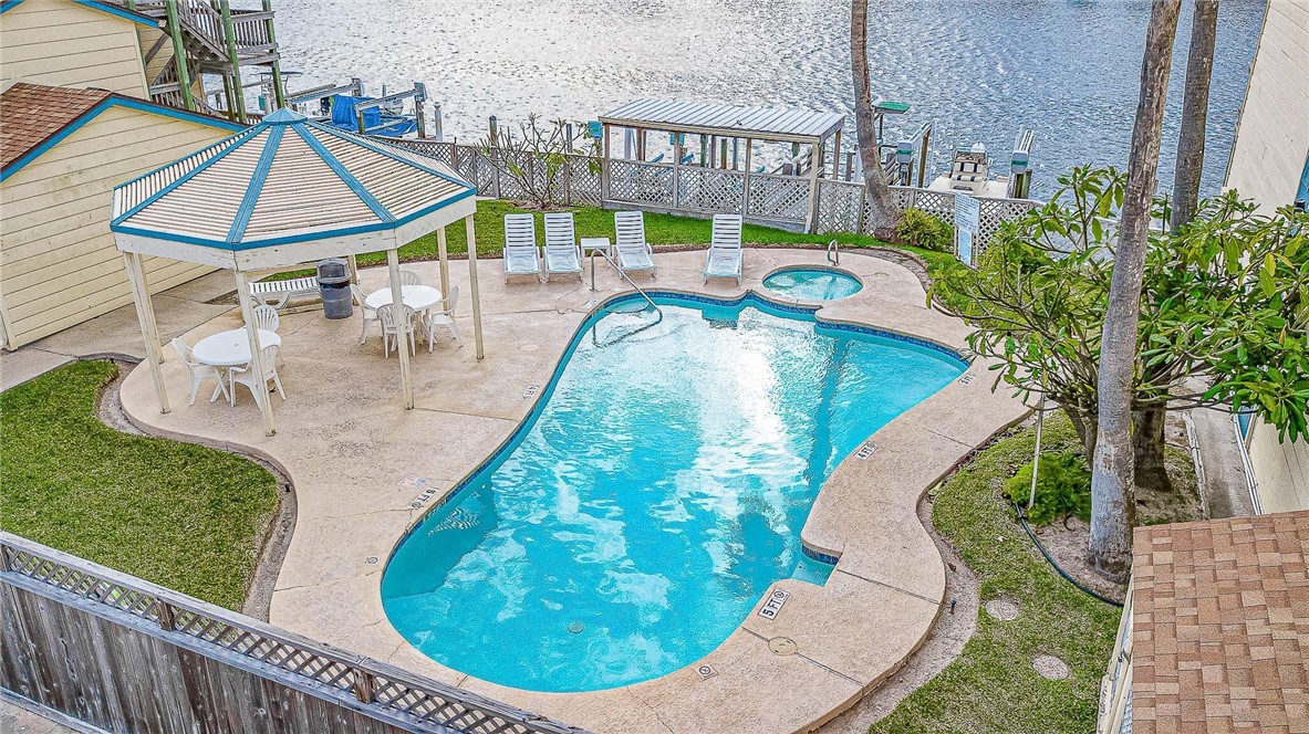 15425 Fortuna Bay Dr 304 Property Photo 35
