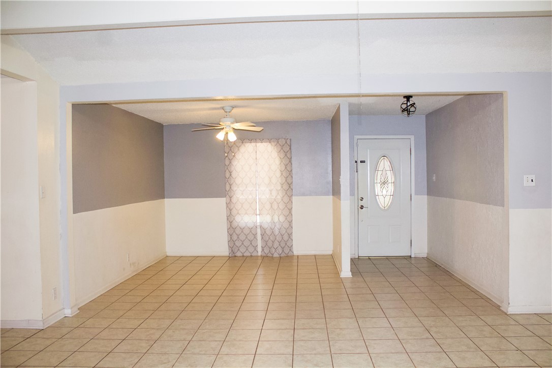 33 Encino Loma Property Photo 13