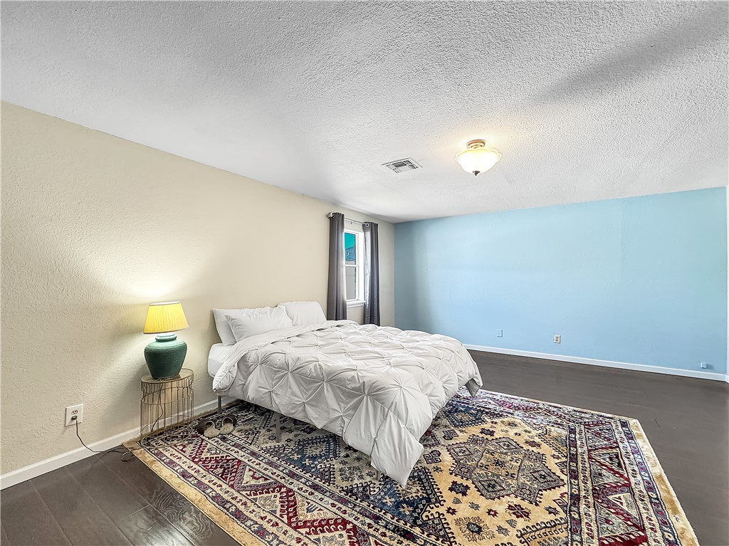 15525 Cuttysark St Property Photo 19