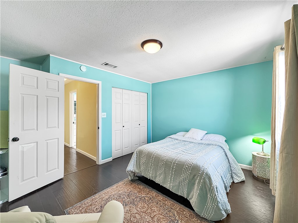 15525 Cuttysark St Property Photo 24