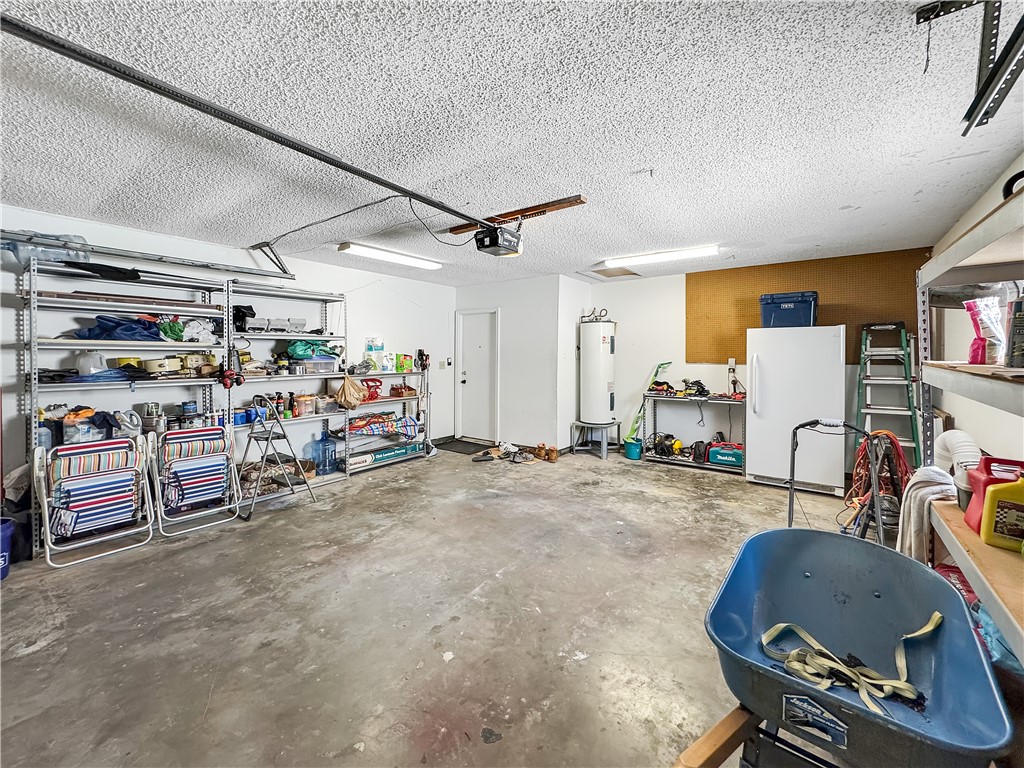15525 Cuttysark St Property Photo 28