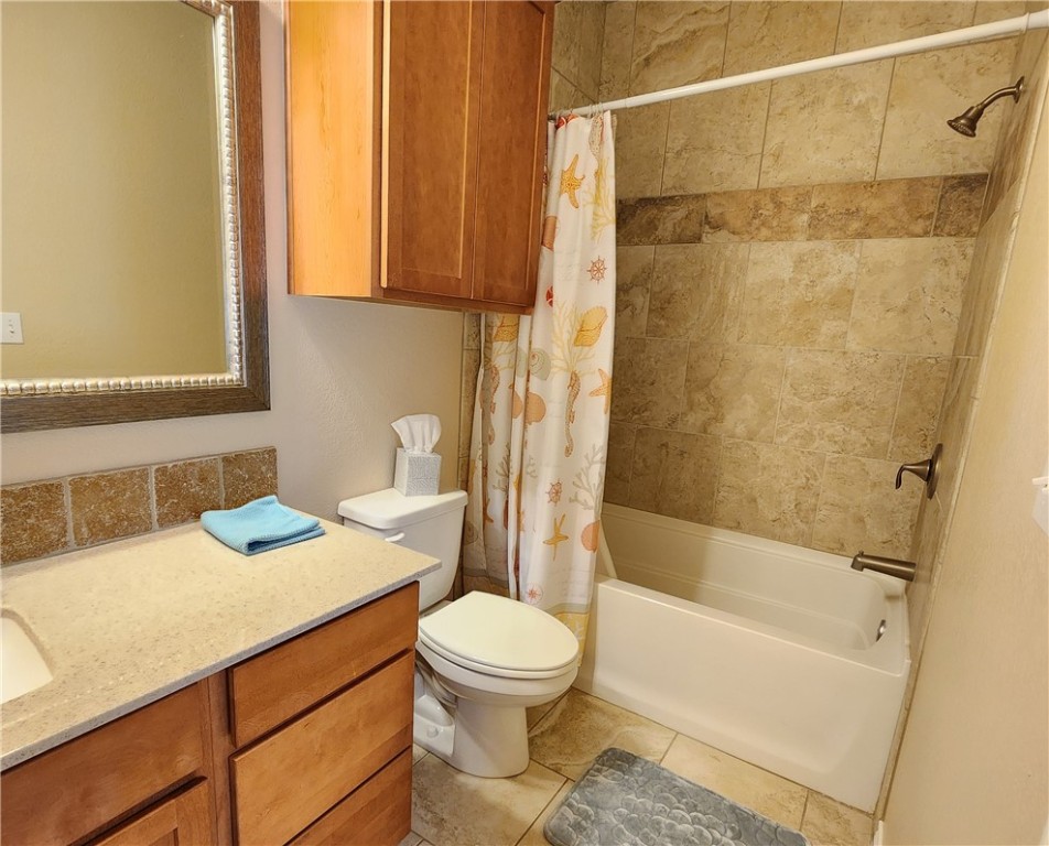 14878 Granada Dr 502 Property Photo 25