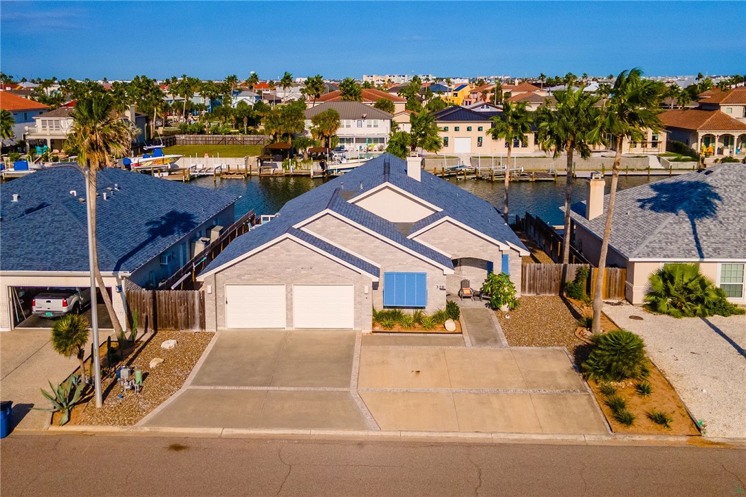 350 Blue Heron Dr Property Photo