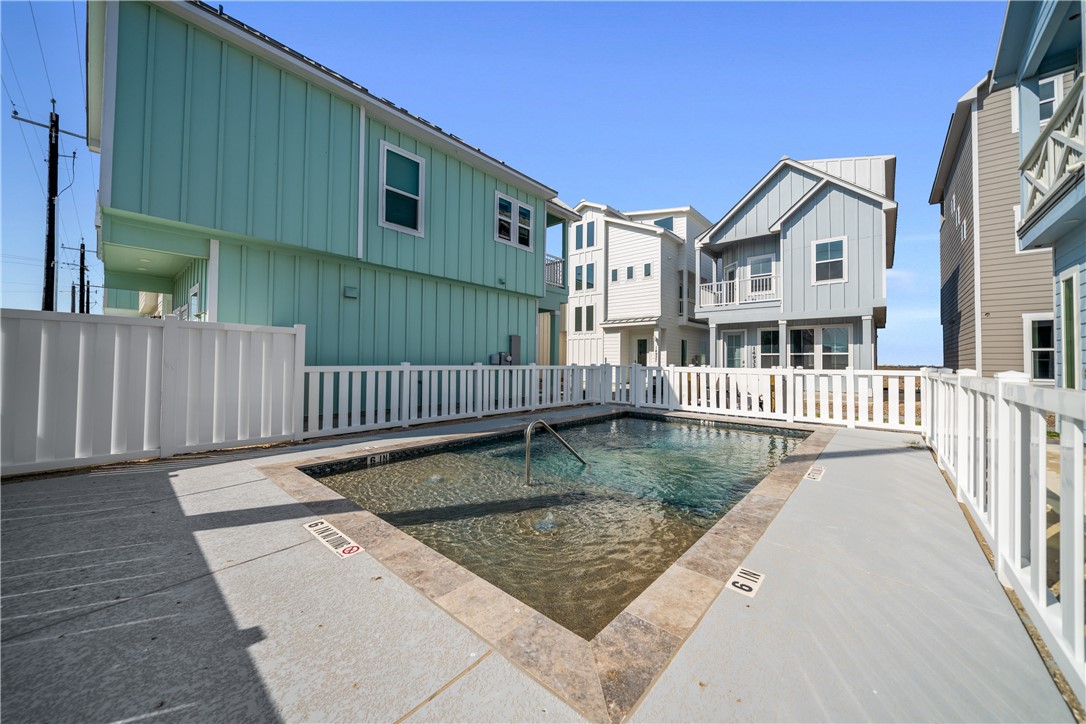 14941 Leeward Dr Property Photo 32